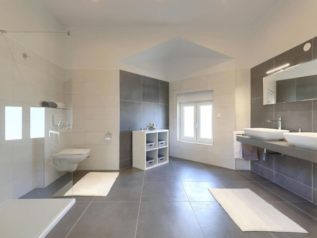 Holiday Home Villa Gocci By Interhome Kmeti Екстериор снимка